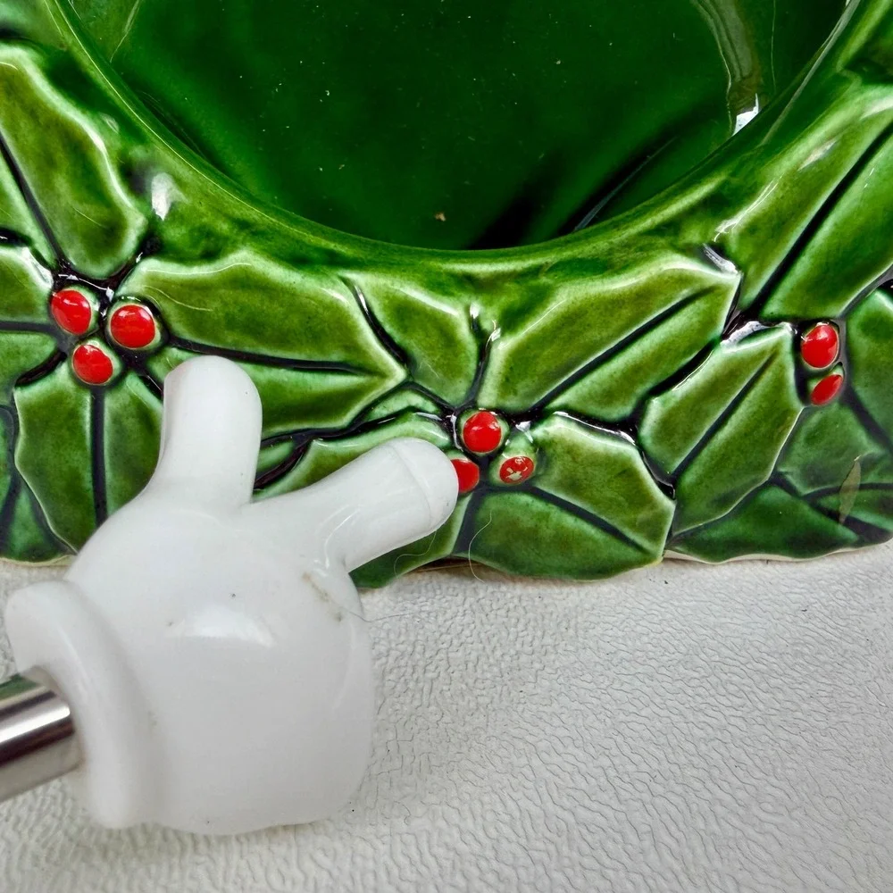 Christmas Picture Frame Holly Wreath Ceramic Vintage Green Red Japan